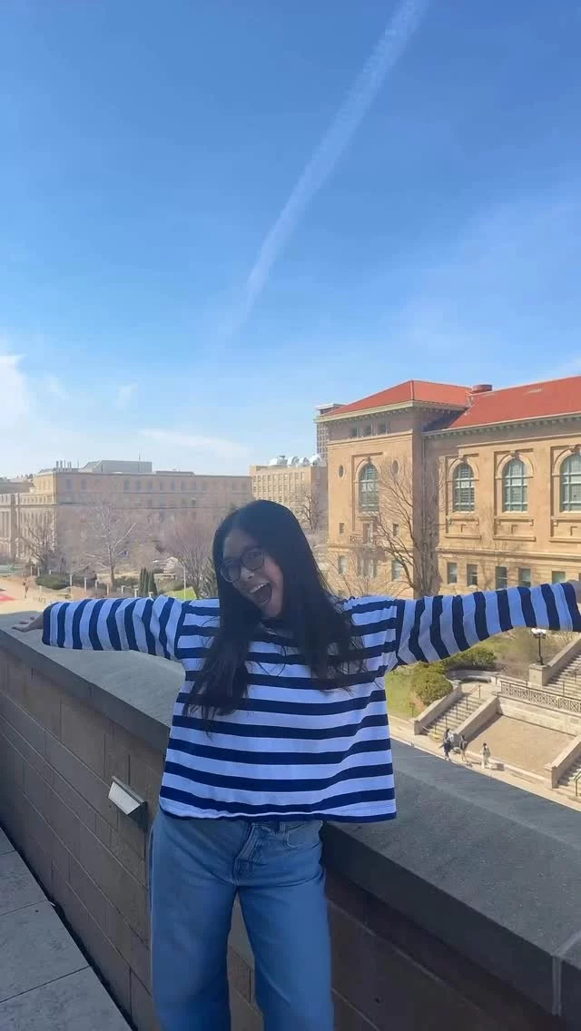 As we transition into spring, don’t forget about the terrace connected to the 6th floor study lounge! Perfect for studying, chatting, or getting some vitamin D ☀️